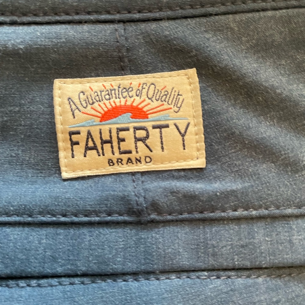 Faherty All-Day Short: Khaki - Picture 6 of 6